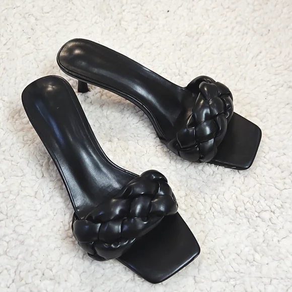 Sleek Black Mules with Braided Strap and Square Toe Size US 8 UK 39 - Picture 2 of 8